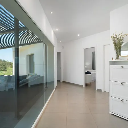 Villa Casa Blanca *